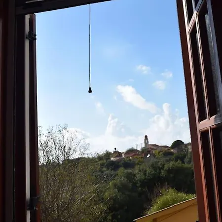 Le Bellevue Apartamento Mavrata